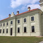 Дворец Сапег: брама (Ружаны), июль 2012