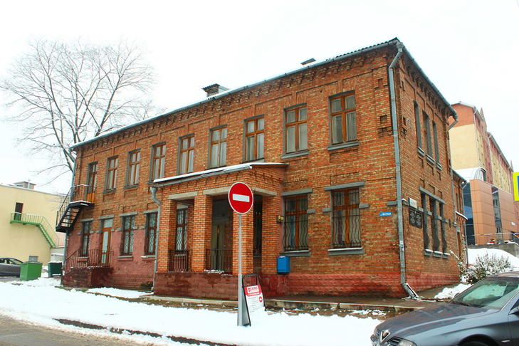 Уездный приют