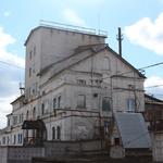 Усадьба Уместовских: винокурня (Жемыславль), апрель 2012