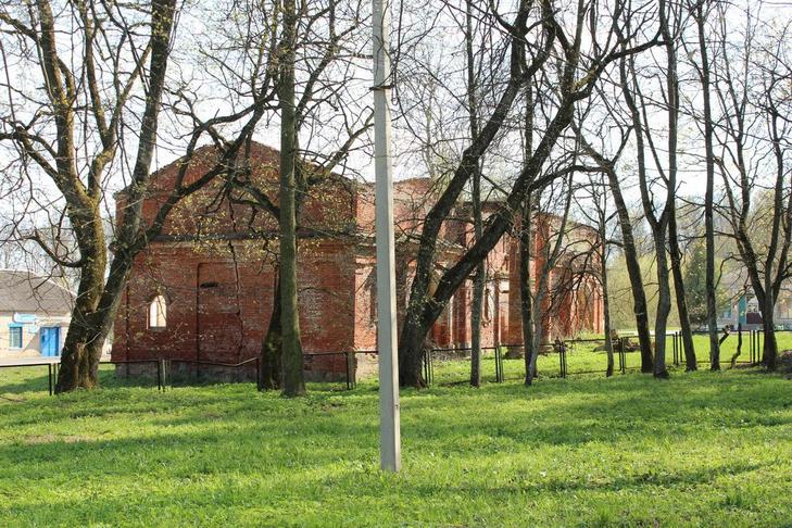 Усадьба Костровицких: конюшня