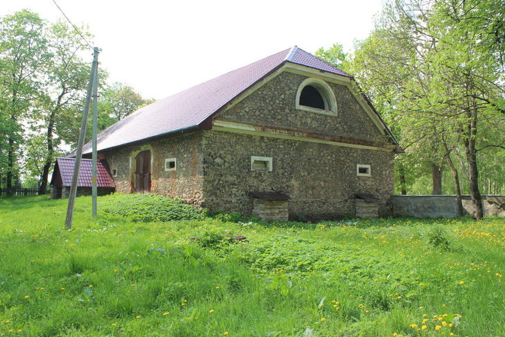 Усадьба Чапских: амбар