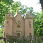 Усадьба Чапских: библиотека (Скарбец) (Станьково), май 2013