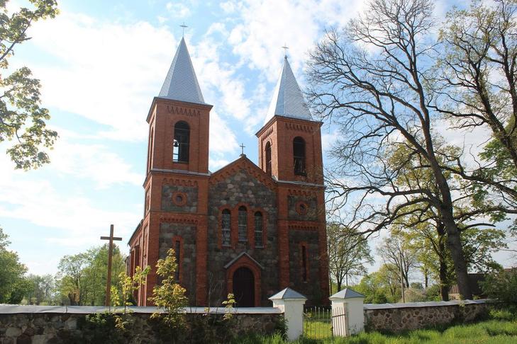 Костел св. Симеона и Тадеуша
